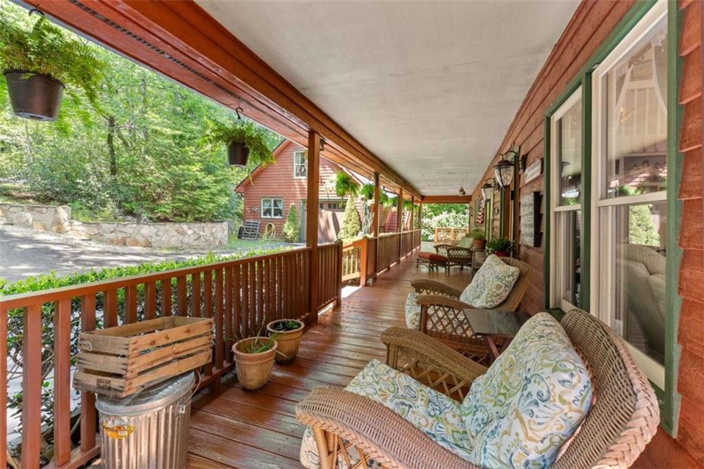 257 Interlochen Court Property Photo 13