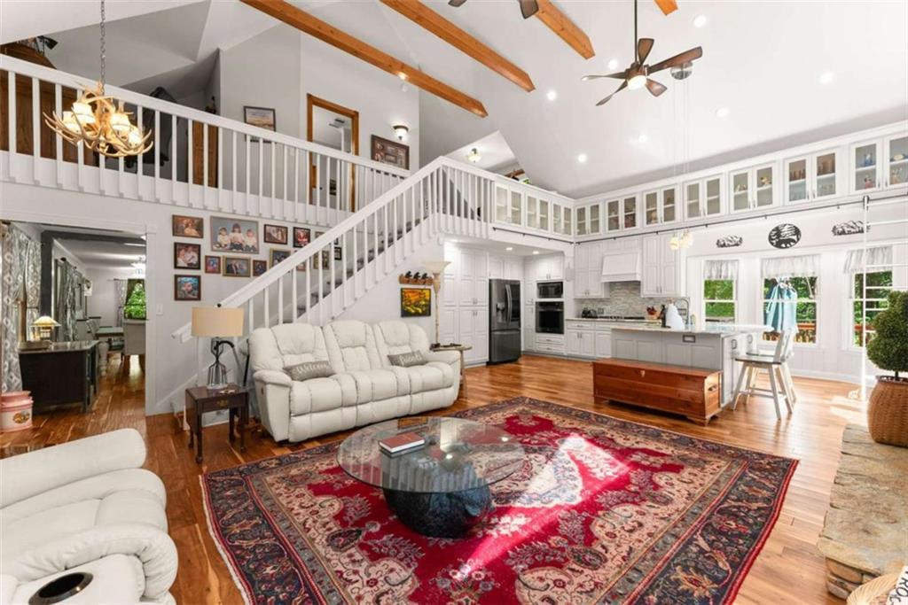 257 Interlochen Court Property Photo 17