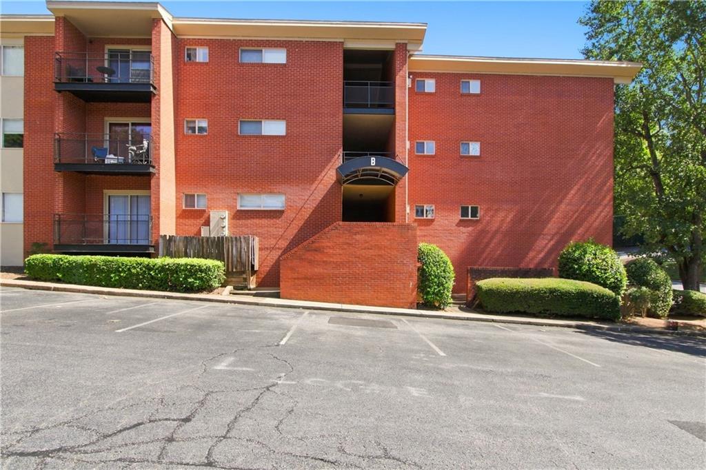 250 Little Street Unit B102 Property Photo 1