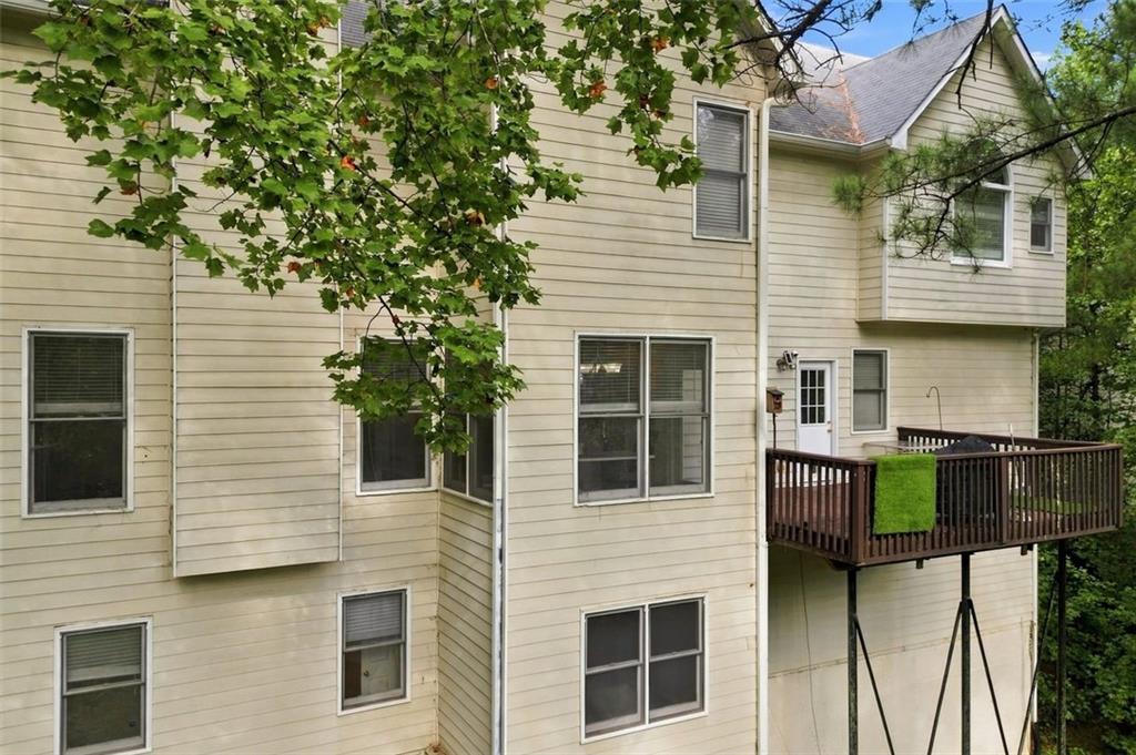 115 Redleaf Court Property Photo 43