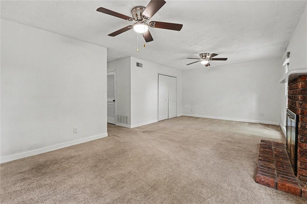1104 Moorestown Property Photo 27