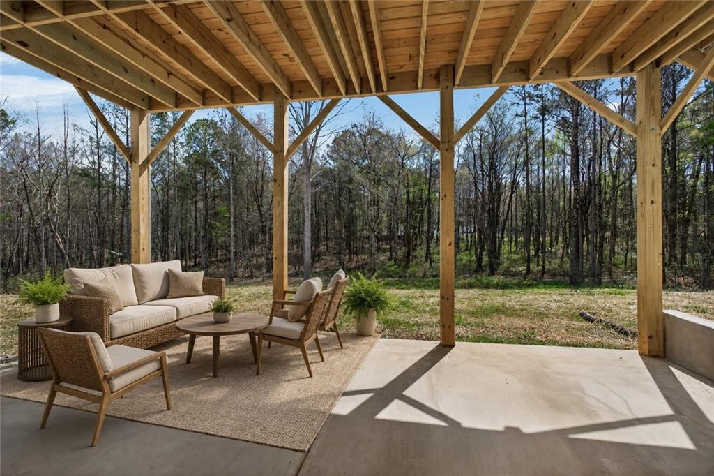 88 Carolyn Path Property Photo 26