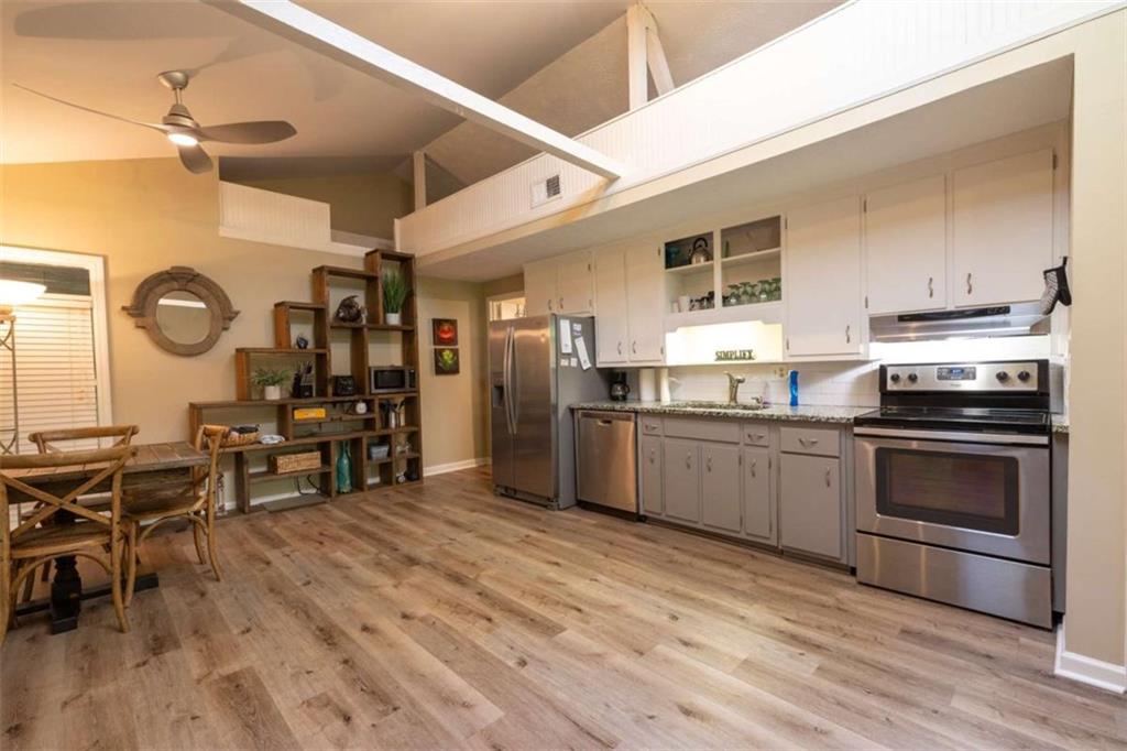 9010 Prestige Lane Unit 2 Property Photo 1