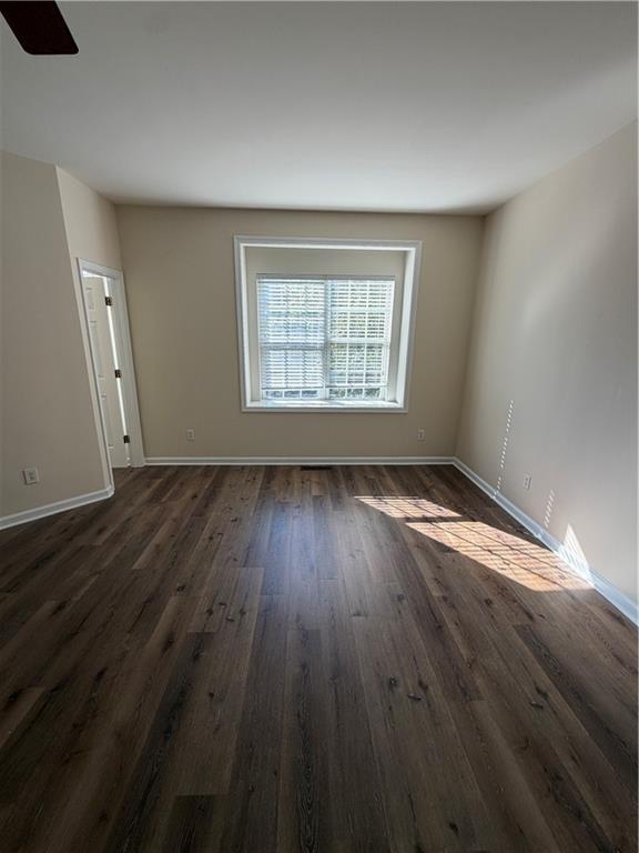 4021 Howell Park Road Property Photo 10