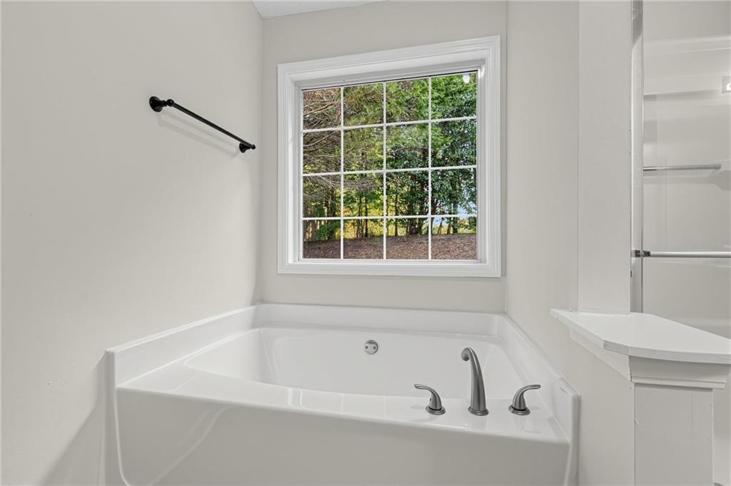 2720 Matlin Way Property Photo 14