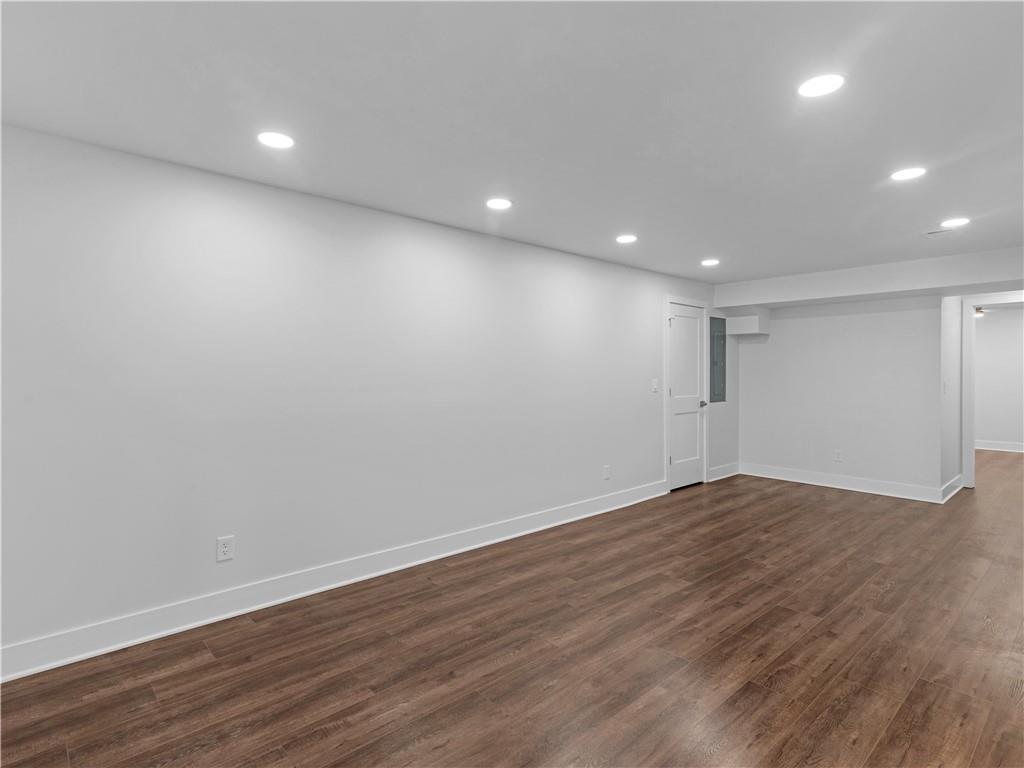 984 Morrow Road Property Photo 22