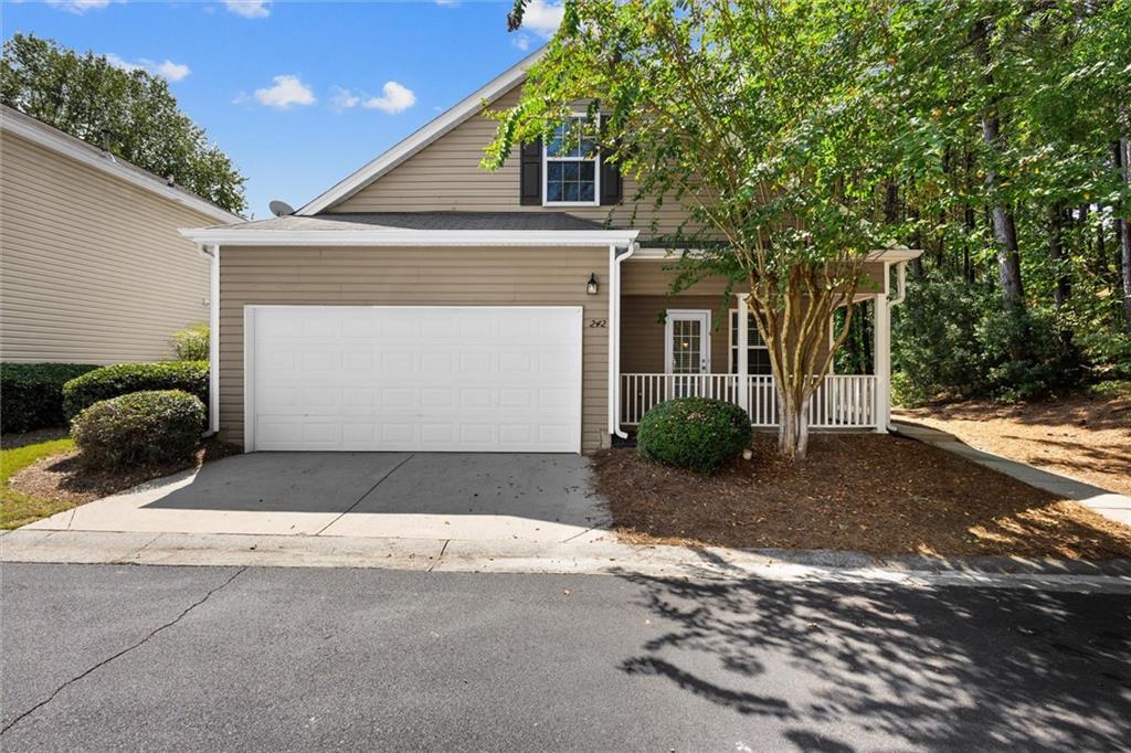 242 Hiawassee Drive Property Photo 1