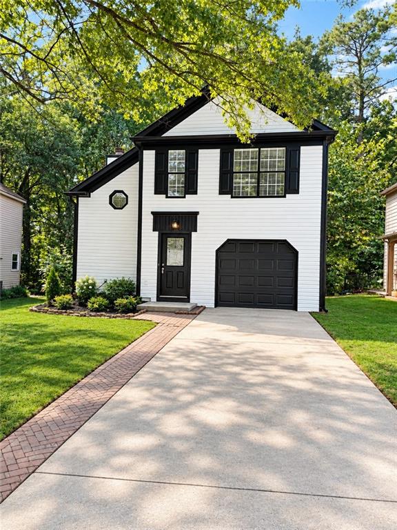 821 Hampton Hill Court Property Photo 1