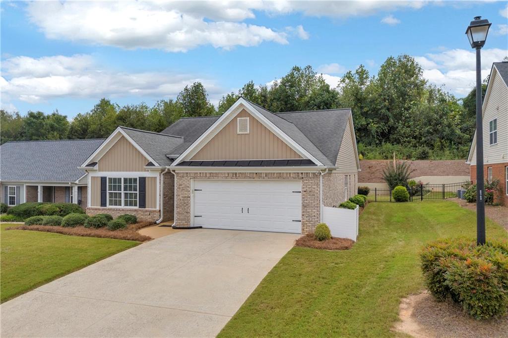 316 Lakeview Bend Circle Property Photo 4