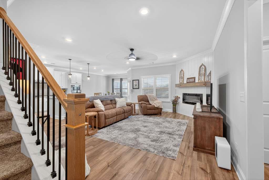 229 Brant Circle Property Photo 4