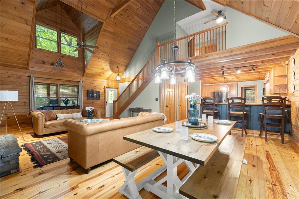 189 Frost Pine Circle Property Photo 3