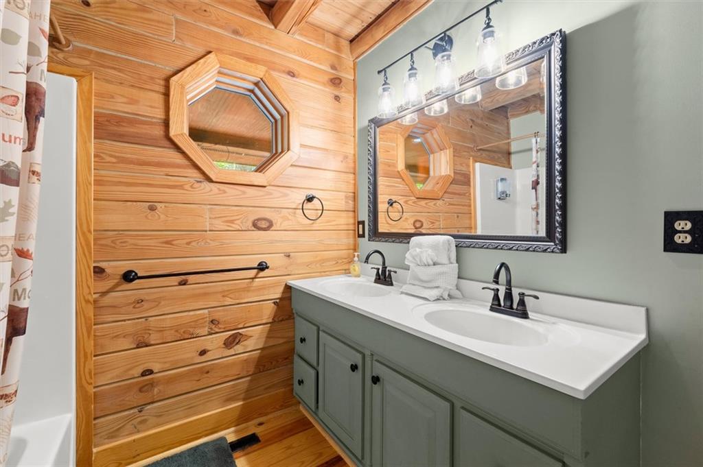 189 Frost Pine Circle Property Photo 44