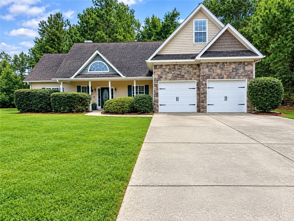191 Aaron Court Property Photo 1