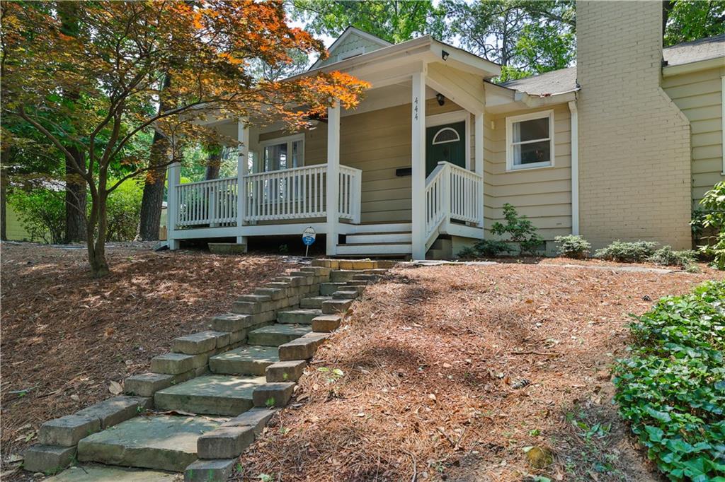444 Collier Road Nw Property Photo 1