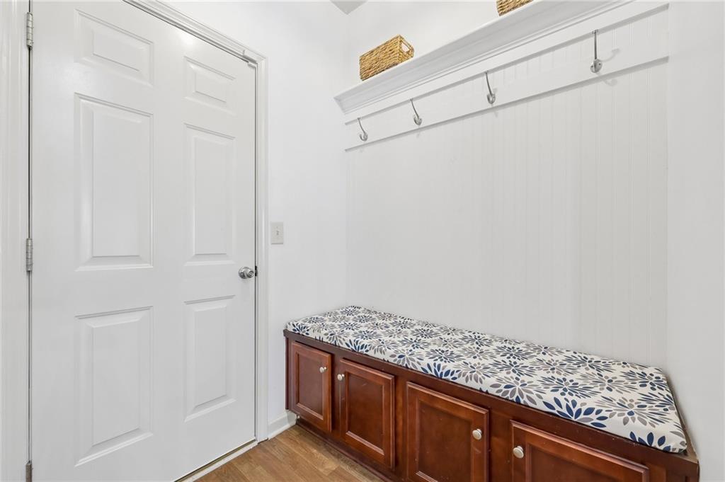 708 Pineglen Drive Property Photo 10