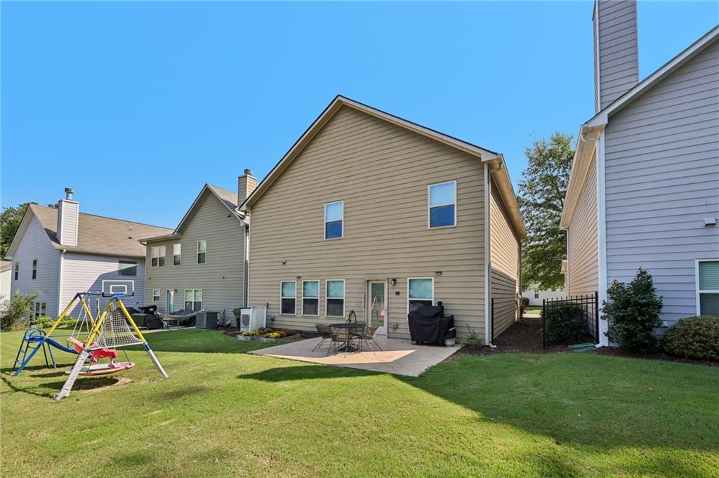 708 Pineglen Drive Property Photo 24