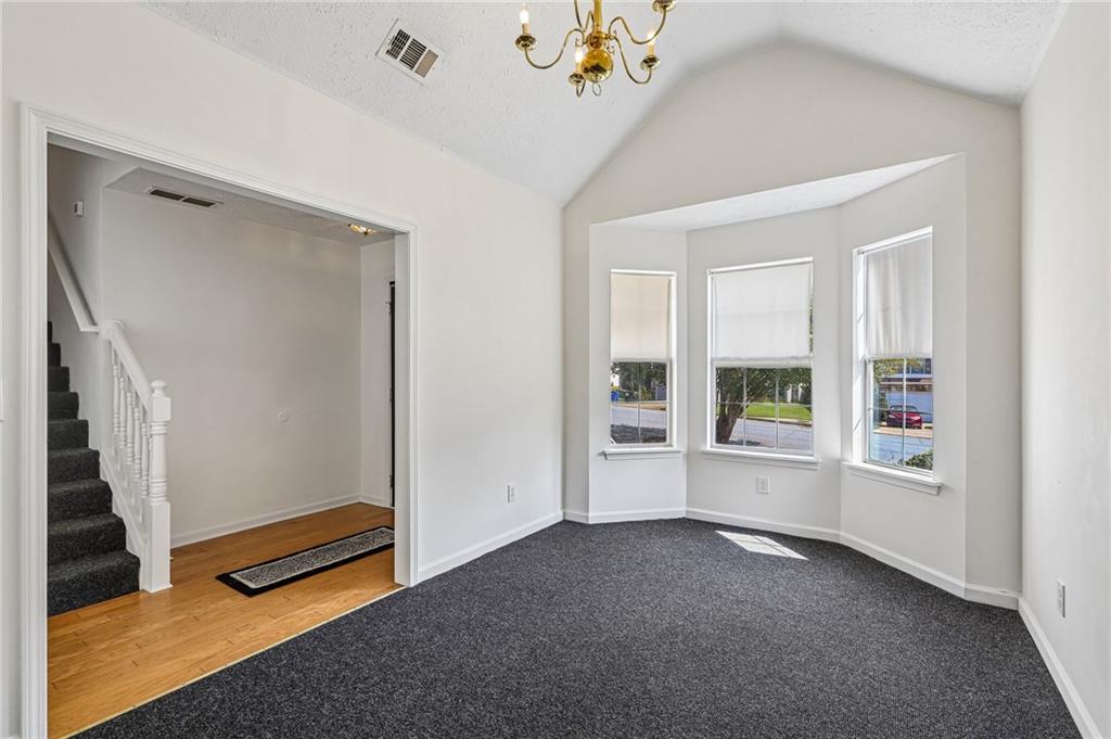 4031 Robin Circle Property Photo 4