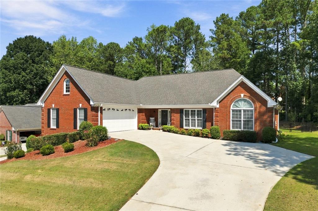 805 Ivy Ridge Drive Property Photo 1