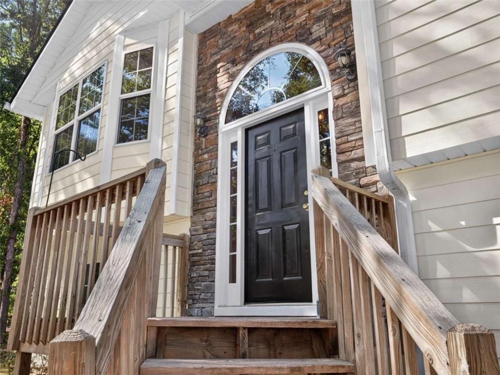 1052 Crystal Brook Way Property Photo 4