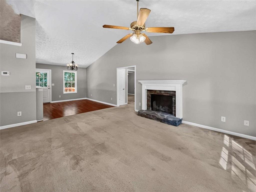 1052 Crystal Brook Way Property Photo 6