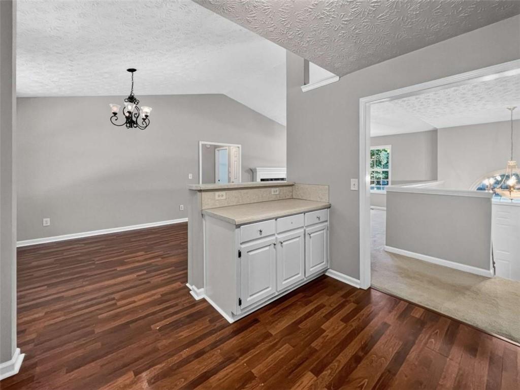 1052 Crystal Brook Way Property Photo 10