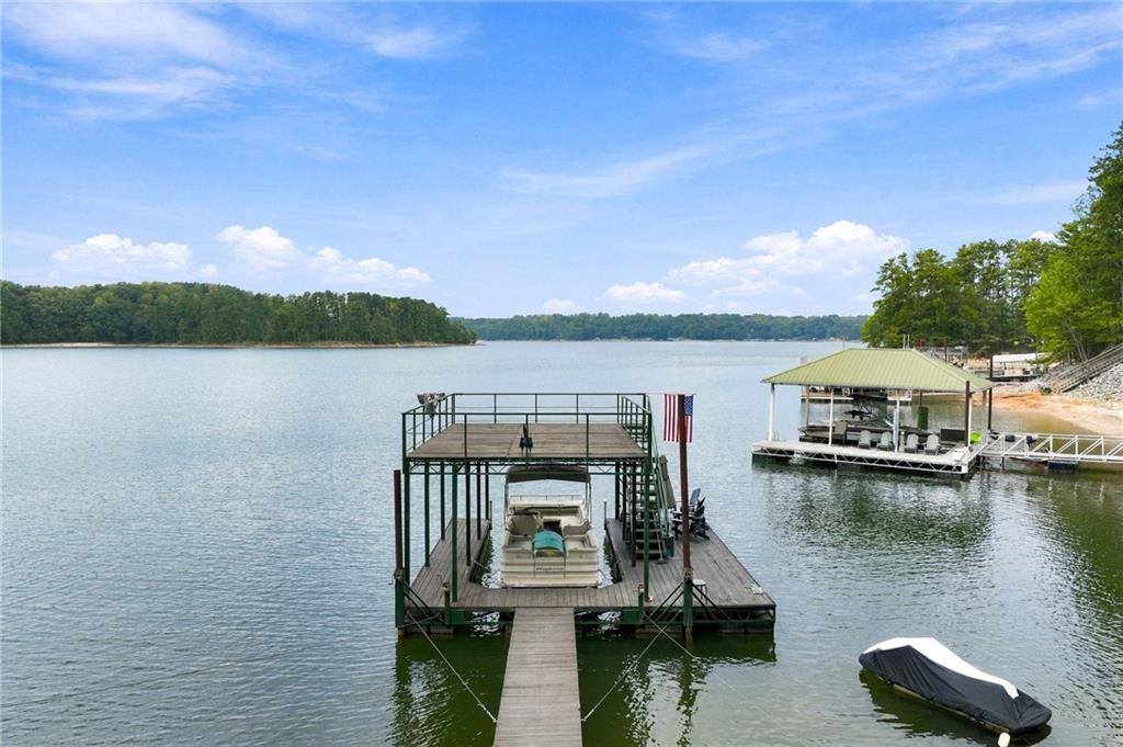 5628 Nags Head Circle Property Photo 2