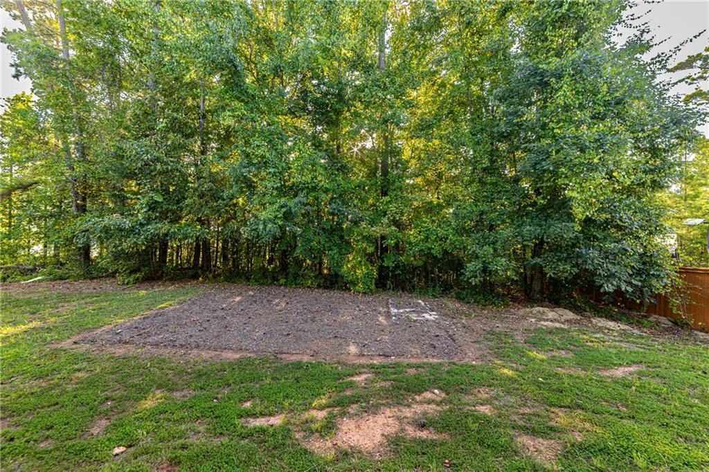 596 Vaughan Drive Property Photo 12
