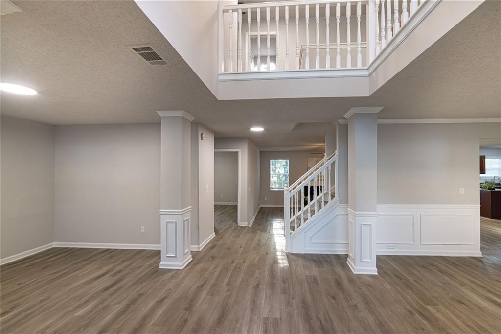 596 Vaughan Drive Property Photo 14