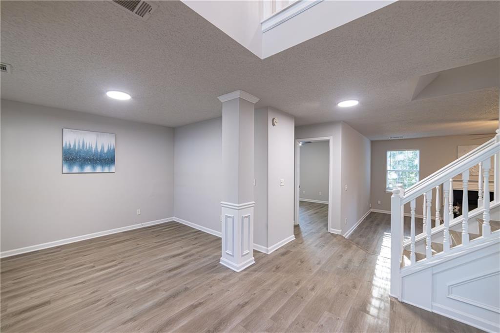 596 Vaughan Drive Property Photo 16