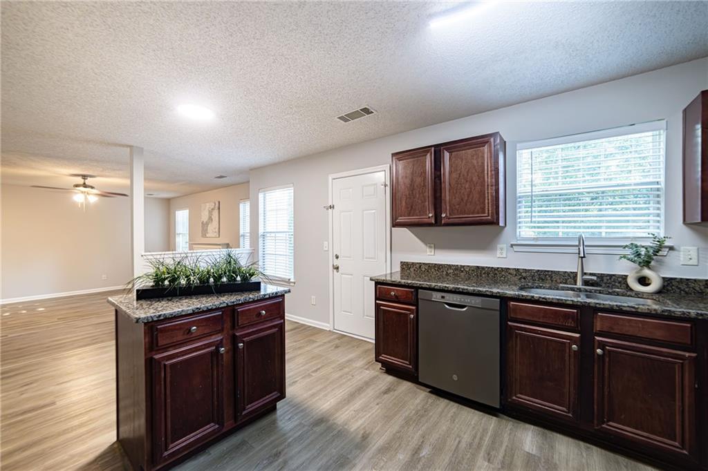 596 Vaughan Drive Property Photo 34