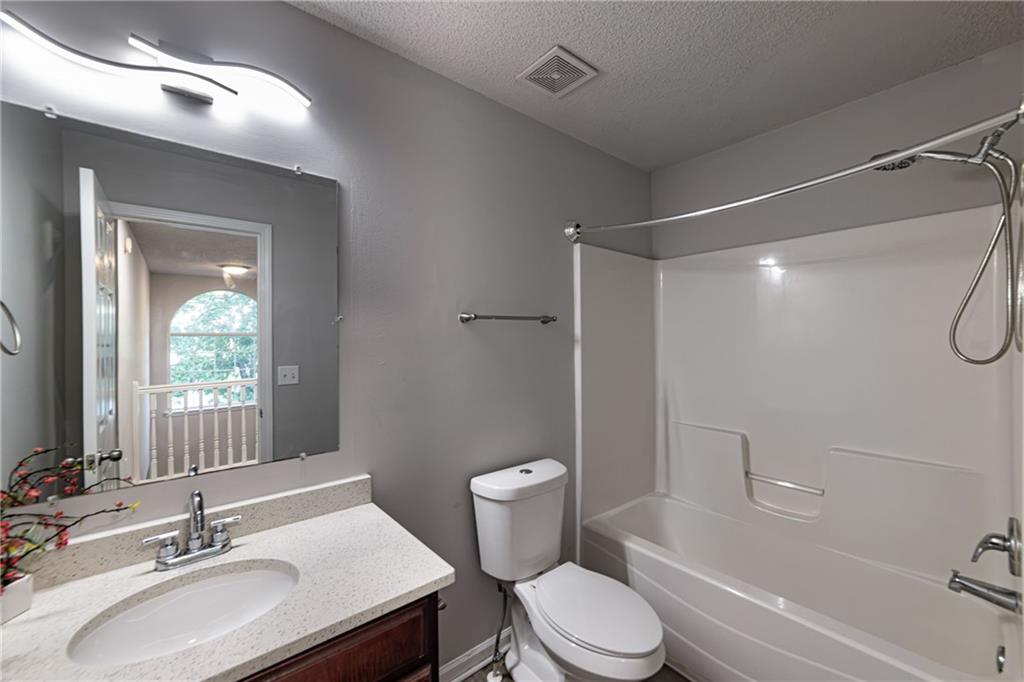 596 Vaughan Drive Property Photo 47