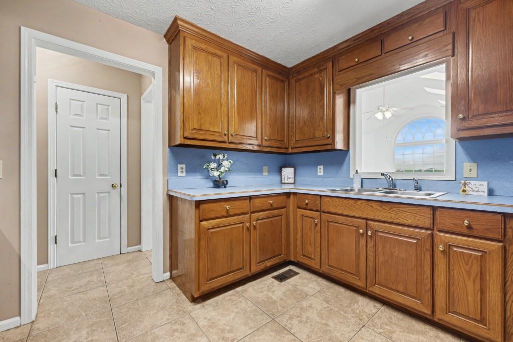 3245 Bold Springs Road Property Photo 13