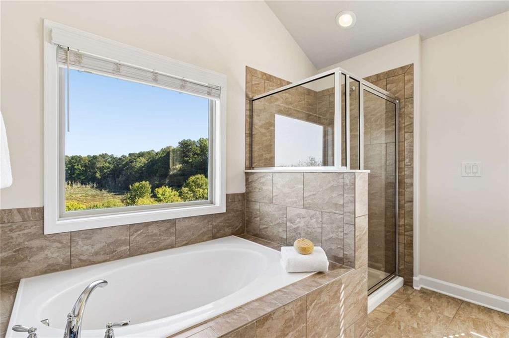 7290 Jamestown Property Photo 44