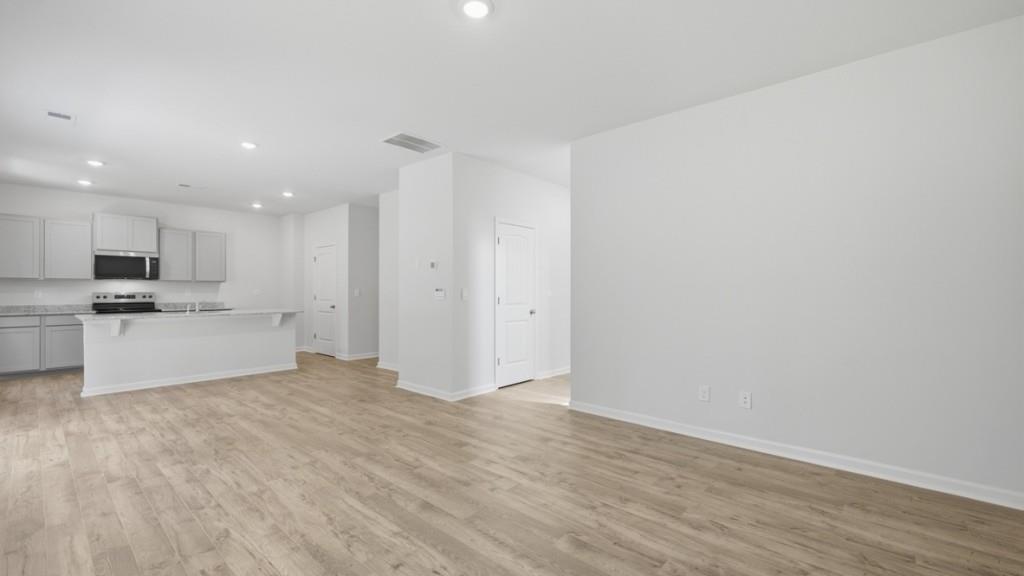 8176 Coldstream Drive Property Photo 13