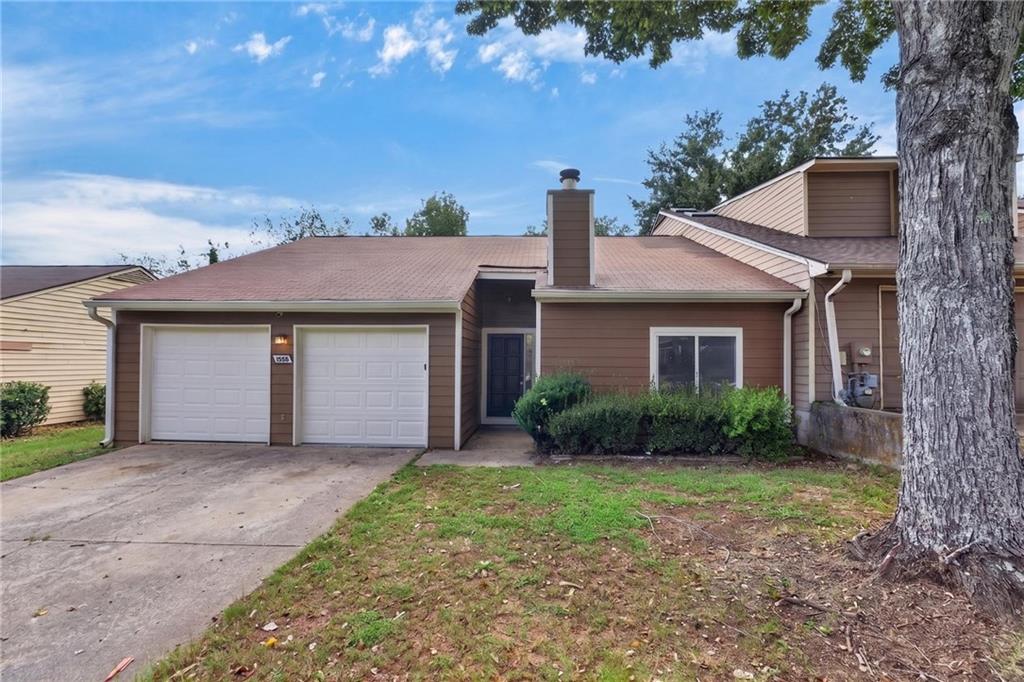 1555 Burnstone Drive Property Photo 1