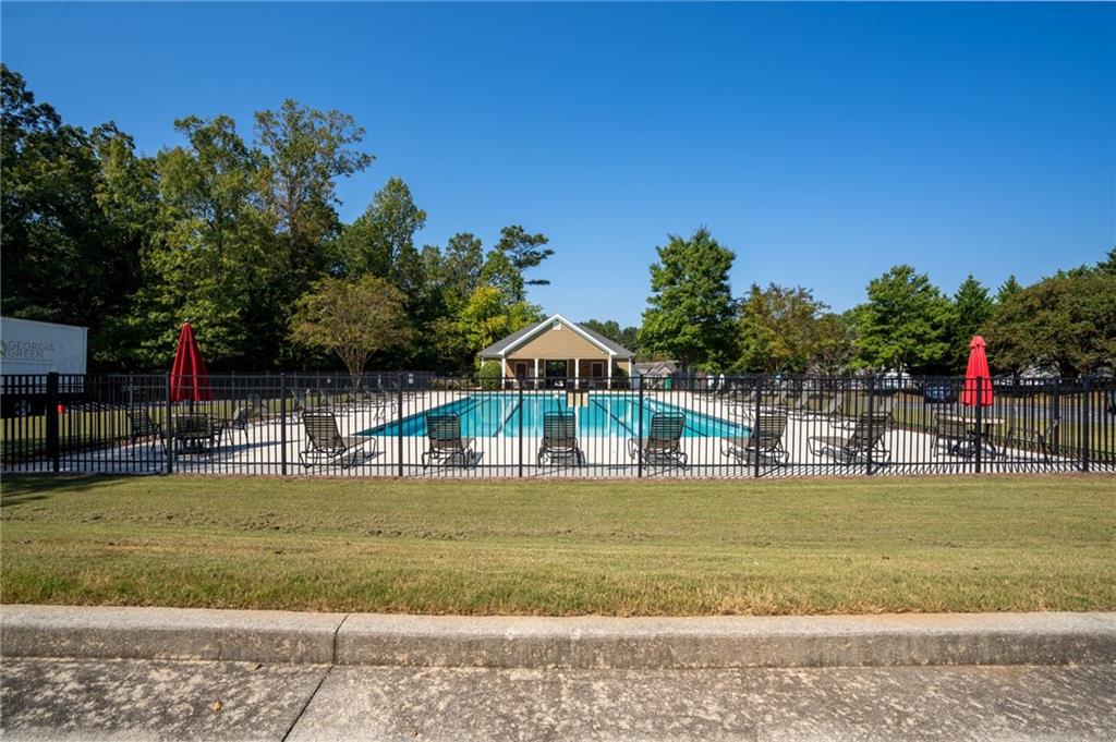 302 Oak Leaf Place Property Photo 18