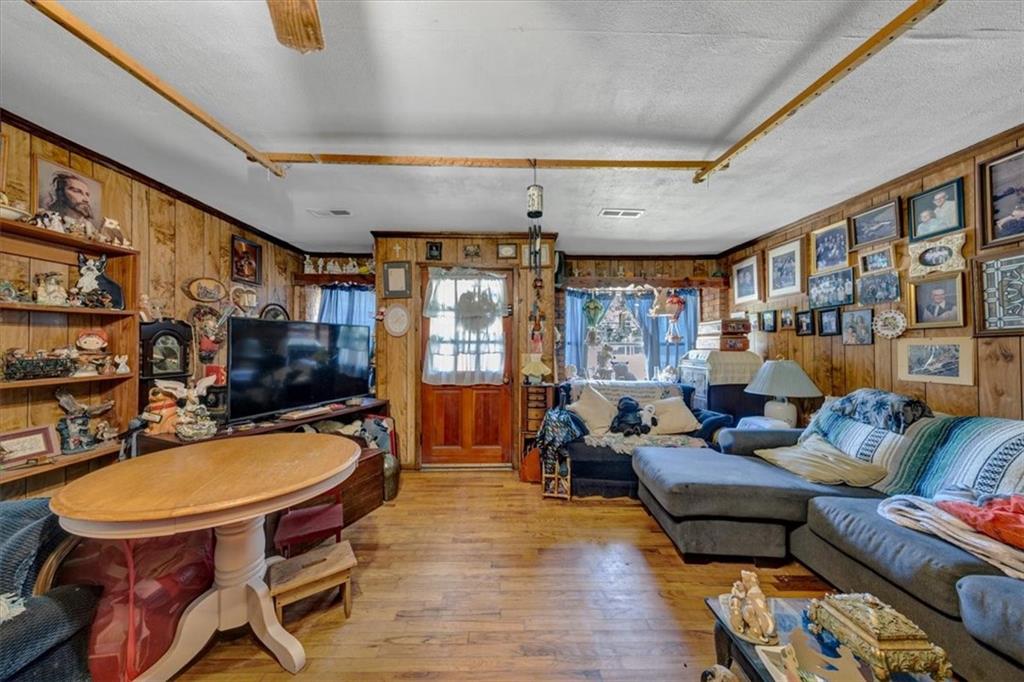 7840401 Property Photo 6