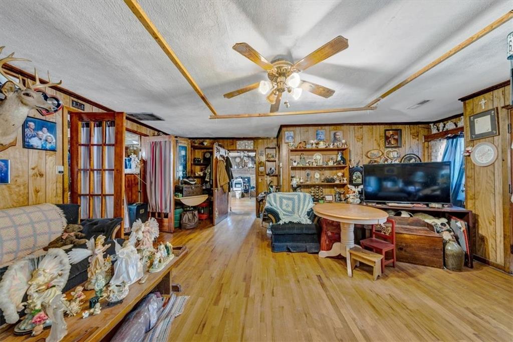7840401 Property Photo 7