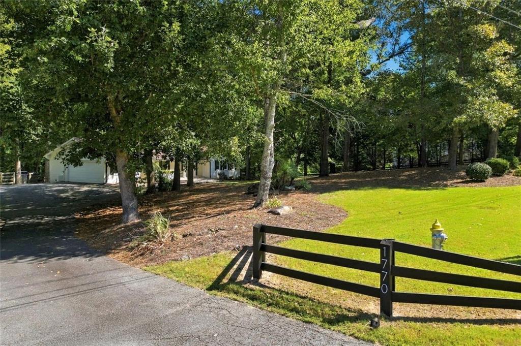1770 Redd Road Property Photo 4