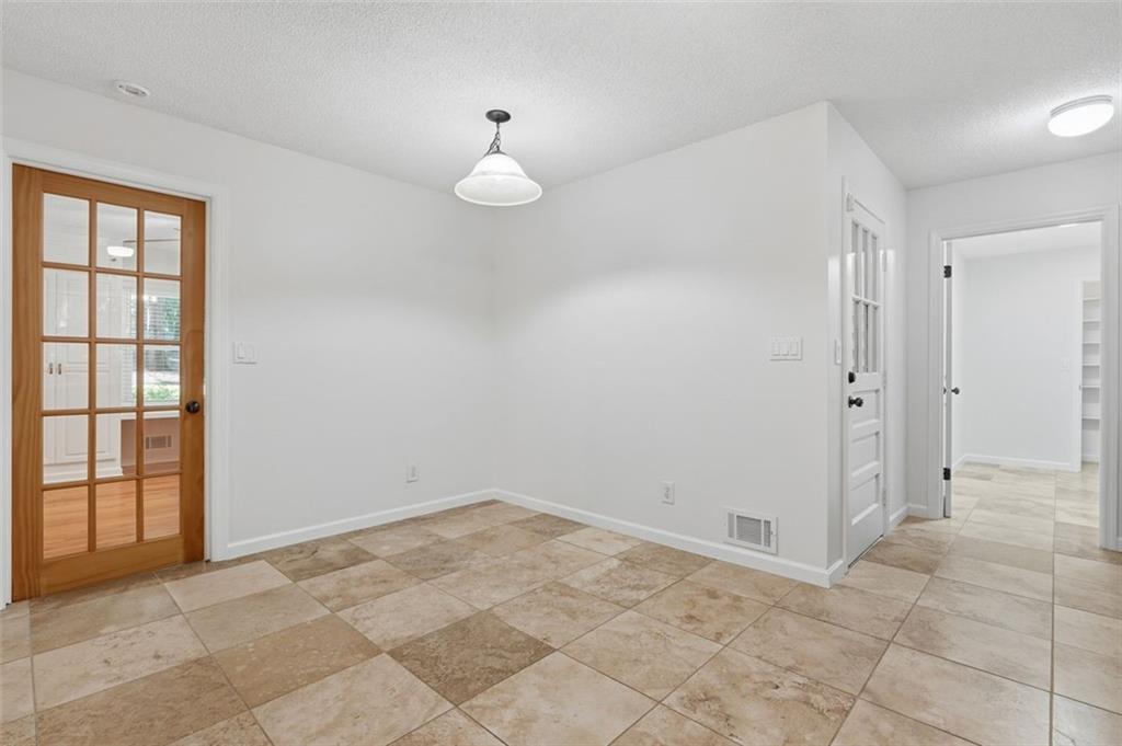1770 Redd Road Property Photo 12