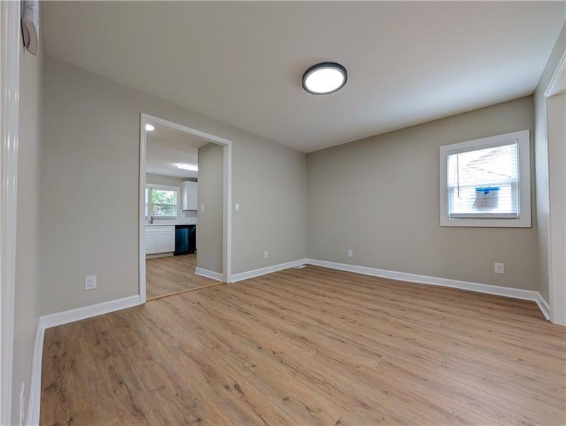 1377 Pine Avenue Property Photo 4
