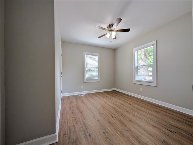 1377 Pine Avenue Property Photo 9