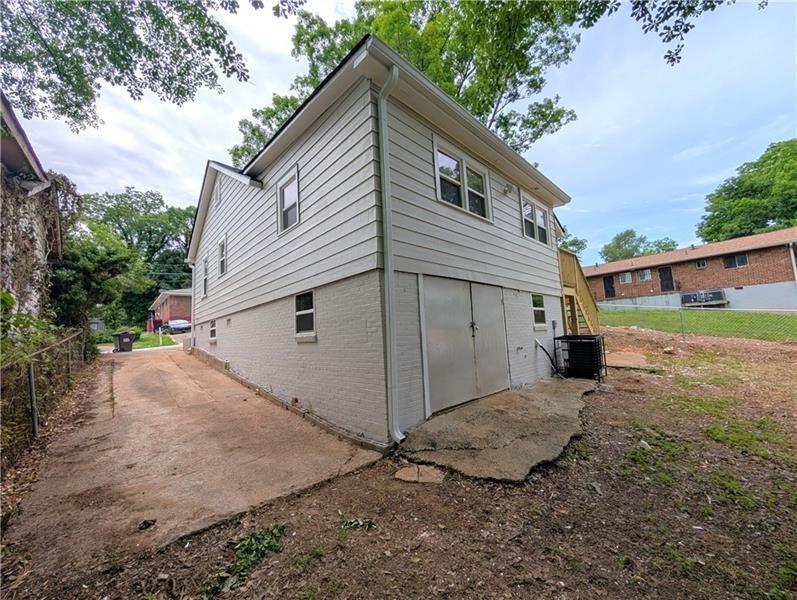 1377 Pine Avenue Property Photo 22