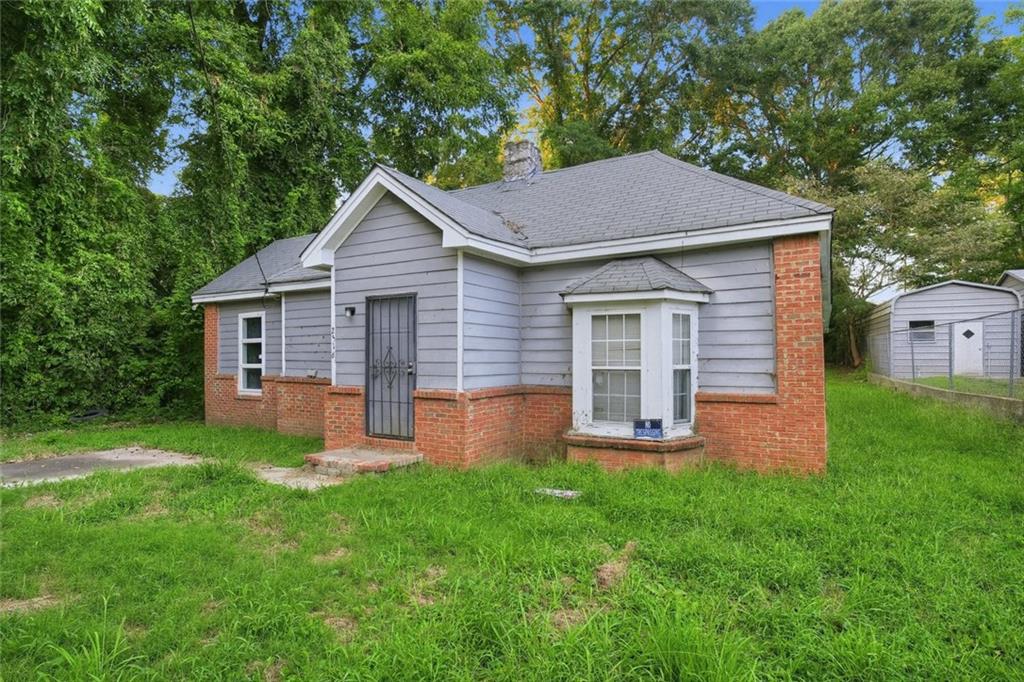 2516 Albert Way Property Photo 3