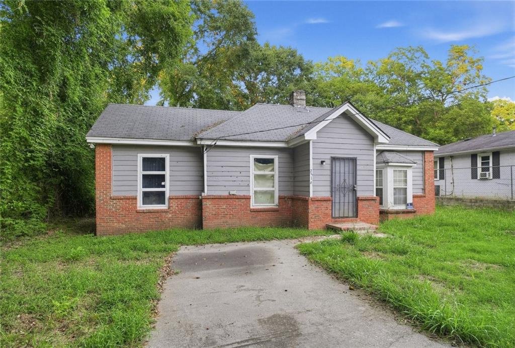 2516 Albert Way Property Photo 4