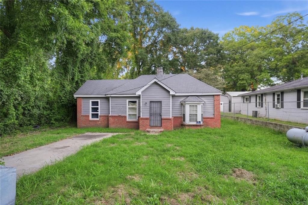 2516 Albert Way Property Photo 8