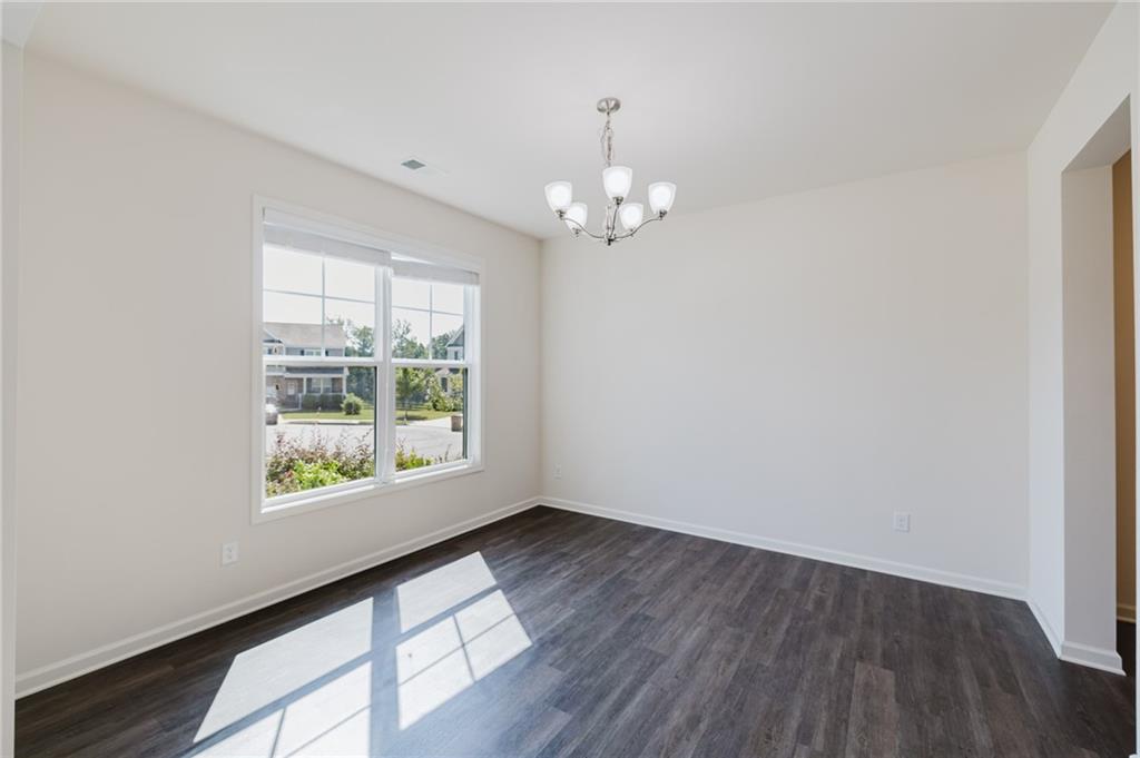 186 Valimar Drive Property Photo 21