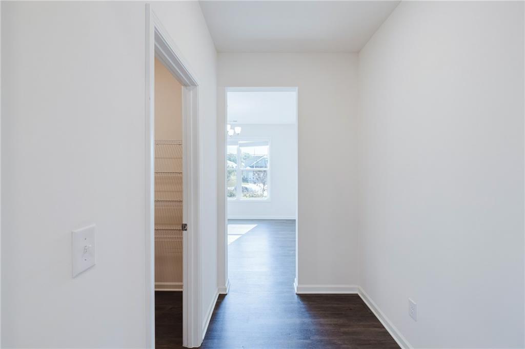 186 Valimar Drive Property Photo 24