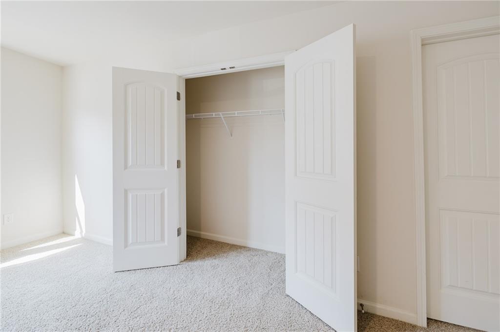 186 Valimar Drive Property Photo 43