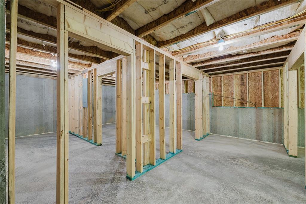 186 Valimar Drive Property Photo 76